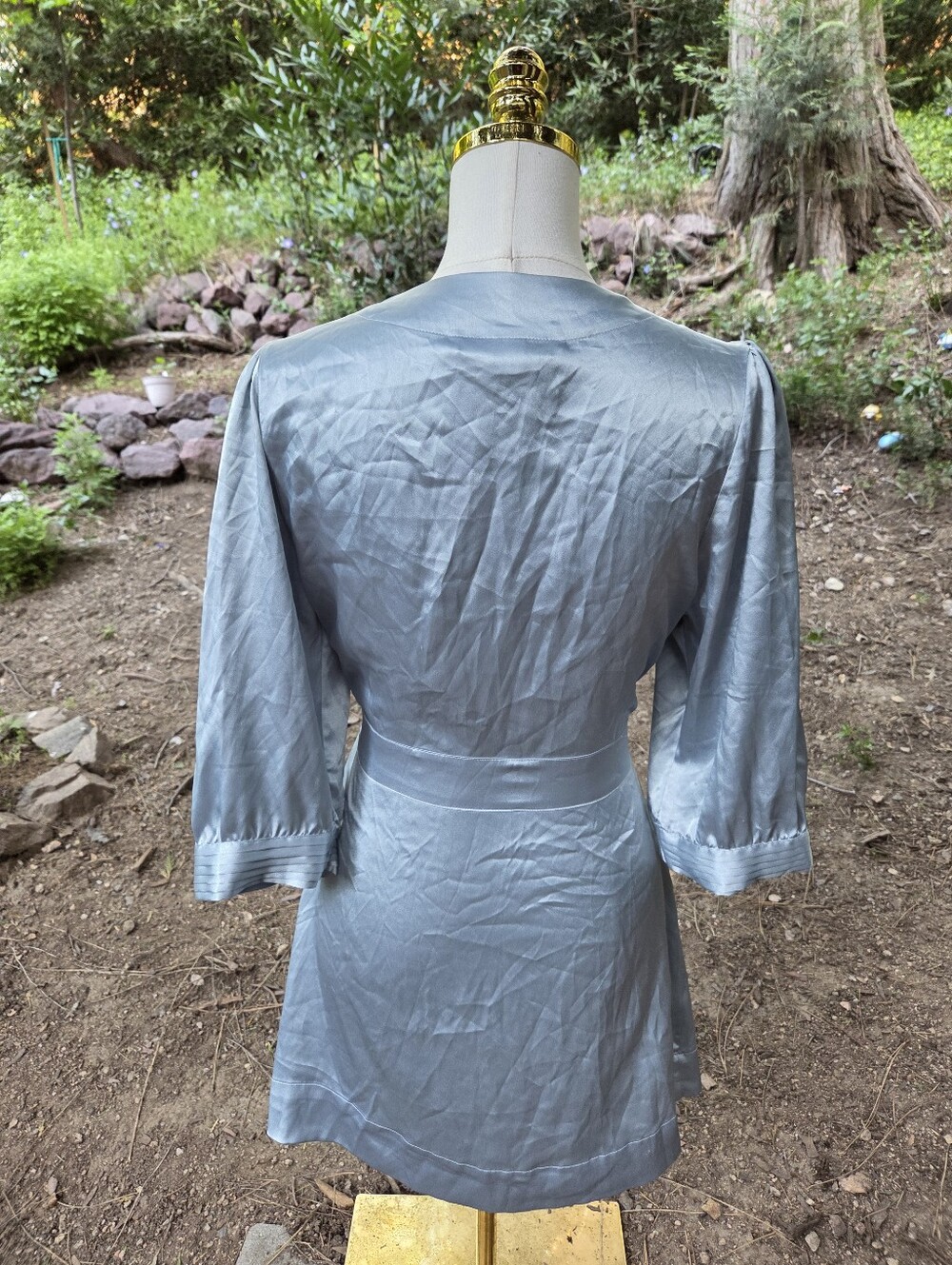 Victorias Secret Satin Light Blue‎ Robe Size Medium - Picture 2 of 5